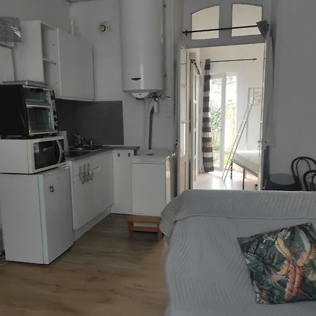 公寓 Cosy Dreams 24h Du Mans Avec Jardin *